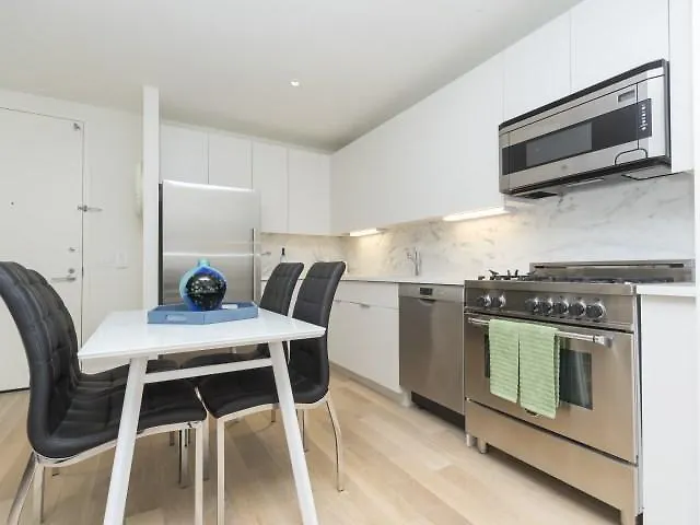 Times Square Luxury Suites New York Apartment