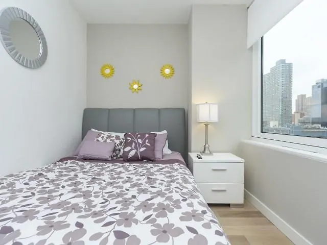 Times Square Luxury Suites New York Apartment