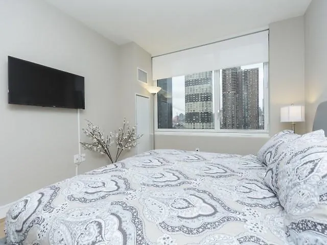 Times Square Luxury Suites New York Apartment