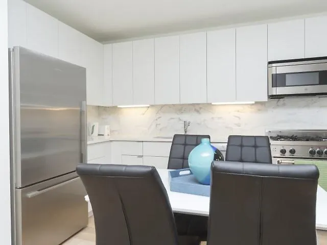 Times Square Luxury Suites New York 0*,