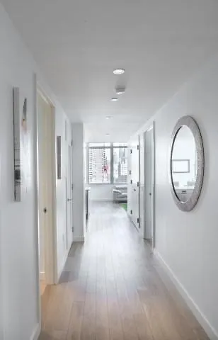 Times Square Luxury Suites New York Apartment