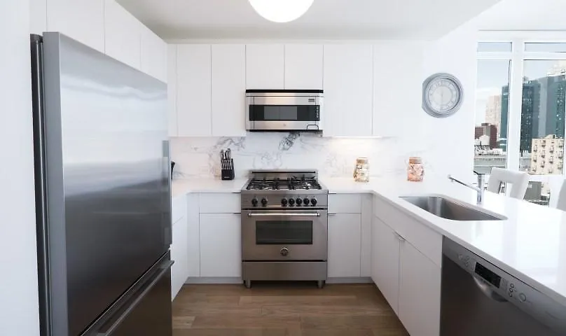 Times Square Luxury Suites New York