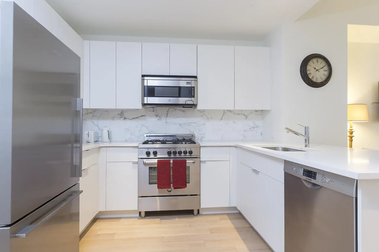 Times Square Luxury Suites New York Apartment